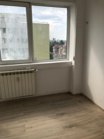 apartament-cu-3-camere-de-vanzare-baicului