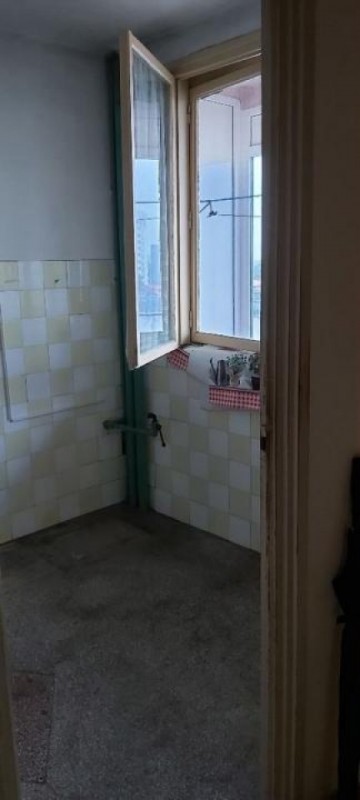 2-camere-ion-mhialache-chibrit
