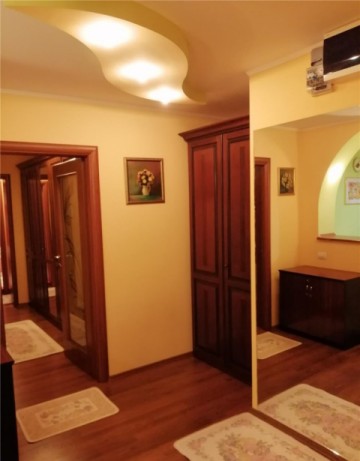 apartament-cu-3-camere-in-zona-crangasi-4