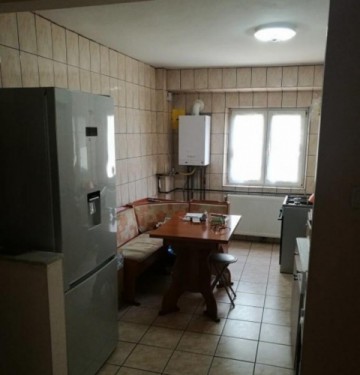 3-camere-13-septembrie-4