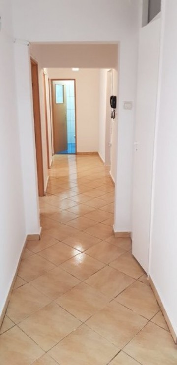 apartament-cu-3-camere-vitan