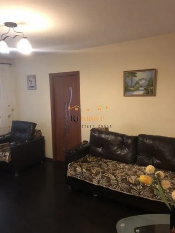 vanzare-apartament-2-camere-alexandru-cel-bun-1