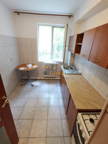 apartament-2-camere-podu-ros-primaverii-3