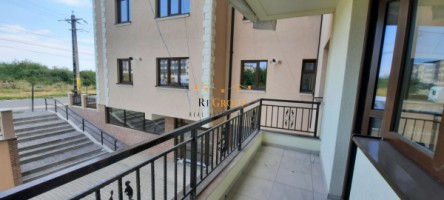 apartament-cu-3-camere-spre-vanzare-cug-6