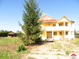 casa-dp1m-cu-teren-29-ari-id-21853-7
