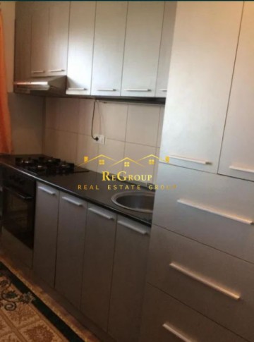 apartament-2-camere-podu-ros-renovat-complet