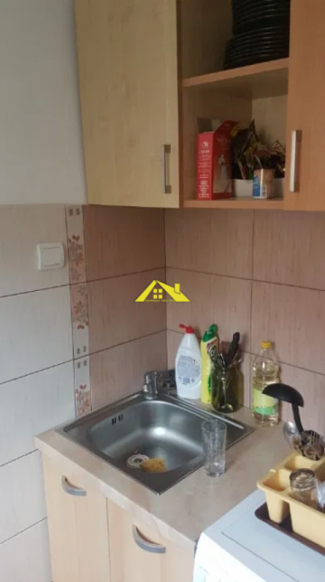vanzare-apartament-2-camere-in-zona-cetate-3