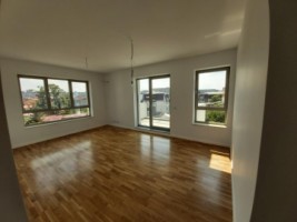2-camere-1-mai-aviator-popisteanu