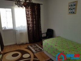 apartament-4-camere-zona-vasile-aaron-13