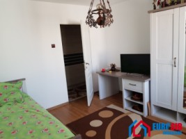 apartament-4-camere-zona-vasile-aaron-16