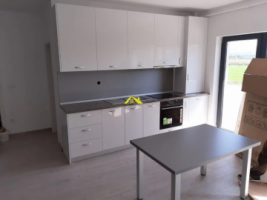inchiriez-apartament-2-dormitoare-bucatarie-living-totul-nou-2