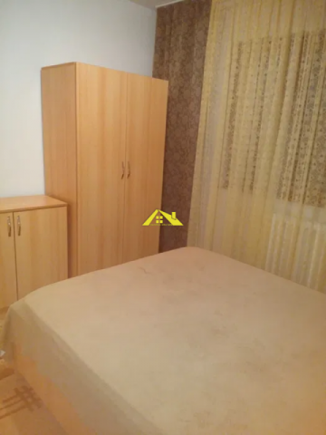 inchiriez-apartament-cu-doua-camere-cetate-b-dul-transilvaniei-1