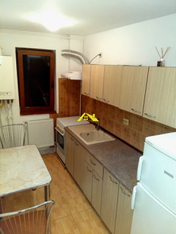 inchiriez-apartament-cu-doua-camere-cetate-b-dul-transilvaniei-5