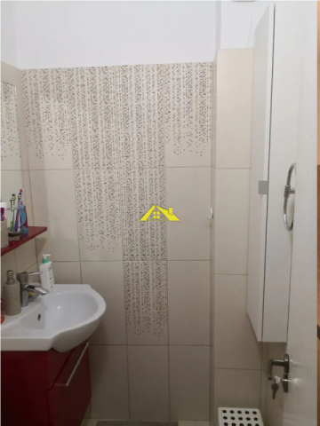 apartament-cu-trei-camere-zona-stadion-cetate-etaj-2-7