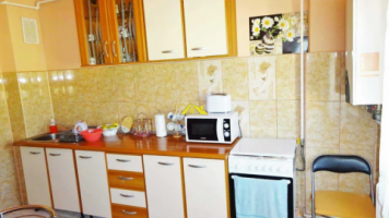 apartment-cu-2-camere-decomandat-in-cetate-spre-inchiriere-5