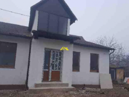 casa-in-vintul-de-jos-alba
