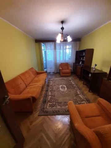 apartament-3-camere-decomandat-et2-zona-ultracentrala-65000-euro-neg-9