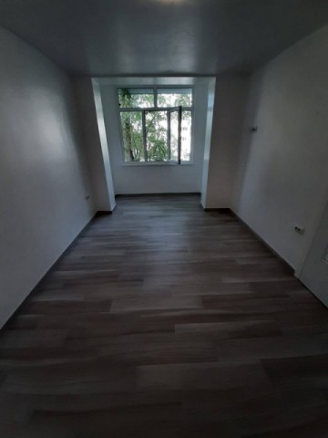 apartament-2-camere-ultracentral-etajul-1-48-mp-49000-negociabil-5