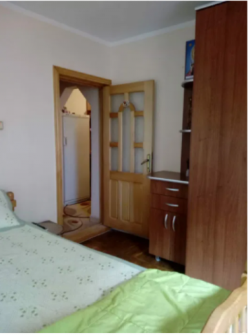 apartament-2-camere-zona-mall-suprafata-de-50-mp-pret-53000-euro-neg-2