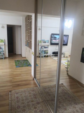apartament-cu-3-camere-in-zona-parc-crangasi-8