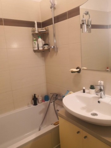 apartament-cu-3-camere-in-zona-parc-crangasi-12