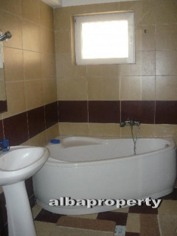 apartament-cu-2-camere-de-vanzare-in-alba-alba-iulia-2