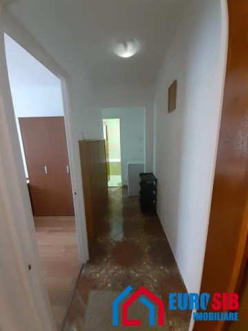 apartament-3-camere-de-inchiriat-in-sibiu-zona-iorga-4