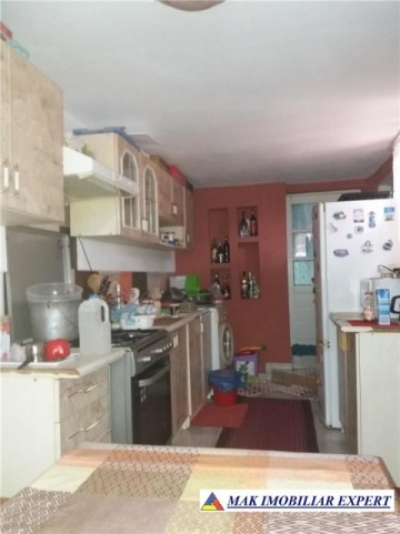 casa-5-camere-teren-500-mp-godeni-8