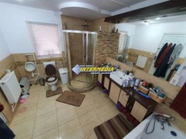 casa-noua-de-vanzare-in-alba-iulia-finisata-complet-teren-750-mp-4