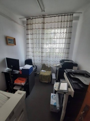 spatiu-comercial-productie-105-garaj-24-mp-si-magazie-24-mp-170000-euro-neg-1