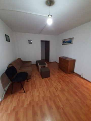 apartament-3-camere-zona-garii-suprafata-de-68-mp-325-euro-negociabil-6