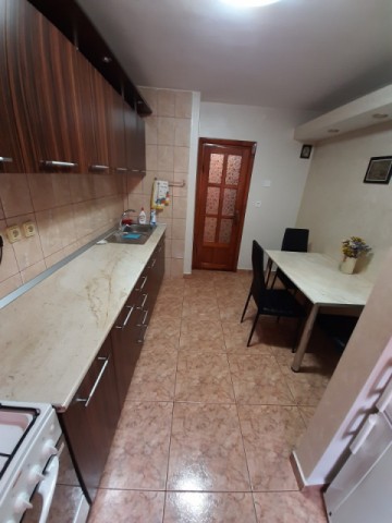 apartament-3-camere-zona-calea-nationalaprofi-et3-mobilatutilat-73000-euro-neg-8