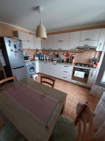 apartament-3-camere-zona-stadion-72-mp-utili-7