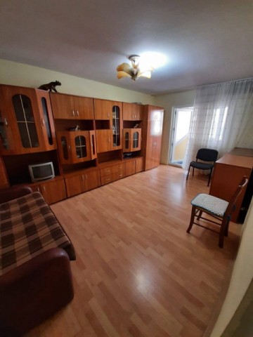 apartament-4-camere-2-bai2-balcoane-et24-directia-muncii-58000-euro-negociabil