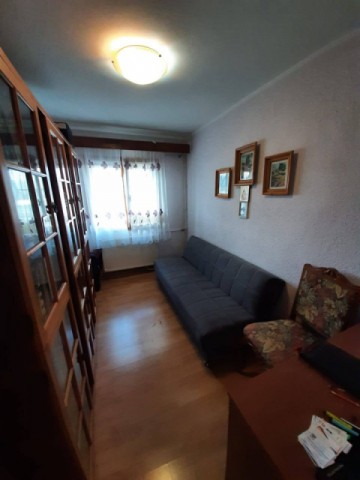 apartament-3-camere-suprafata-de-55-mp-51000-euro-negociabil