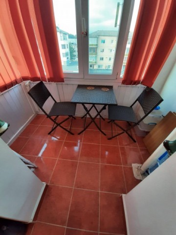 apartament-3-camere-suprafata-de-55-mp-51000-euro-negociabil-6