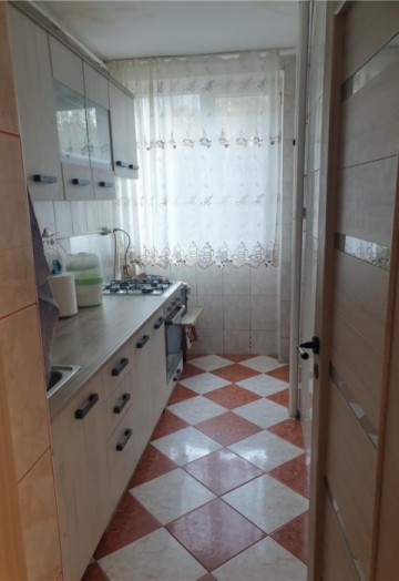 apartament-cu-3-camere-in-zona-apusului-4