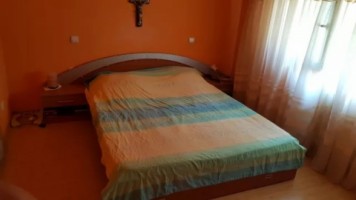 apartament-4-camere-mobilat-zona-centru-5