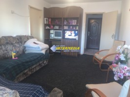 2-camere-decomandat-de-vanzare-in-cetate-zona-bulevard-17