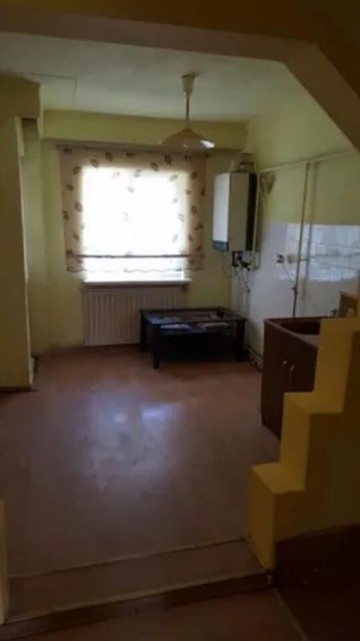 apartament-cu-4-camere-de-vanzare-in-alba-alba-iulia