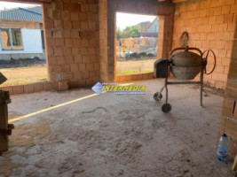 casa-noua-pe-un-nivel-p-la-rosu-cu-300-mp-teren-si-utilitati-in-fata-2