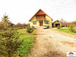 casa-cu-mansarda-zona-bercu-rosu-id-21909-9