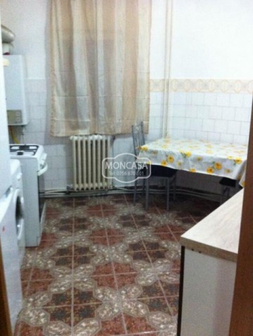 apartament-3-camere-zona-savenilor-etaj-3-24