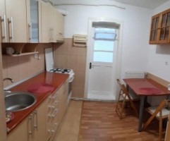 inchiriez-apartament-2-camere-in-cetate-zona-mercur