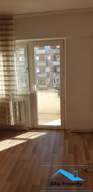 apartament-cu-3-camere-de-vanzare-in-alba-alba-iulia