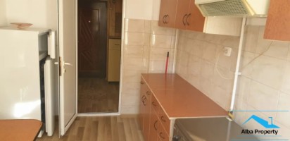 apartament-cu-3-camere-de-vanzare-in-alba-alba-iulia-2