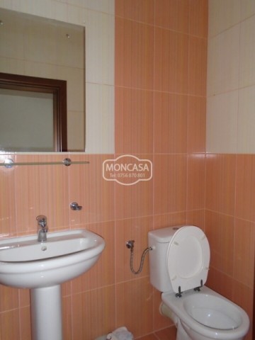 apartament-3-camere-zona-liceului-atlaurian-1