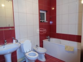 apartament-3-camere-zona-liceului-atlaurian