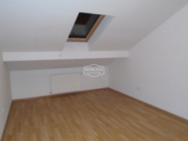 apartament-3-camere-zona-liceului-atlaurian-22