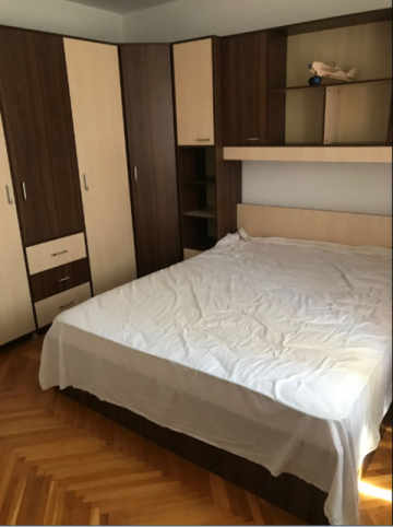 inchiriez-apartament-3-camere-decomandat-cetate-zona-closca-3